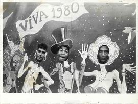 Intervenção cultural “Fim da Década” em comemoração ao fim da década de 70, na Praça da Sé (São Paulo-SP, 13 dez. 1979). / Crédito: Solano José.