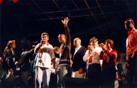 Comício na Sé promovido pela candidatura “Lula Presidente” (PT) nas eleições de 1998 [1] (São Paulo-SP, 1998). / Crédito: Roberto Parizotti