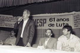 Cerimônia de posse da diretoria do Sindicato dos Médicos de São Paulo ([São Paulo-SP?], 1990). Cr...