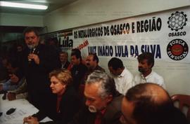 Atividade da candidatura &quot;Lula Presidente&quot; (PT) com os metalúrgicos de Osasco nas eleições de 2002 (Osasco-SP, 2002) / Crédito: Autoria desconhecida