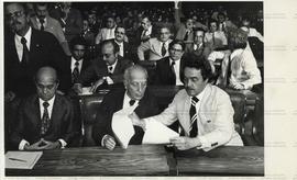 Emenda Montoro é rejeitada por falta de quórum em sessão do Congresso Nacional (Brasília-DF, [16 out. 1978]). / Crédito: Nelson Penteado.