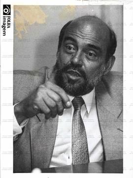 Retrato de Marcelo Lavenère Machado, presidente da OAB (Local desconhecido, 26 abr. 1991). / Créd...