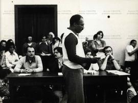Assembleia dos professores no Colégio Sion (São Paulo-SP, 1978). / Crédito: Eliana Assumpção.