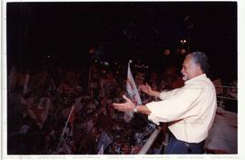 Comício das candidaturas “Lula Presidente” e “Genoino Governador” (PT) nas eleições de 2002 ([São...