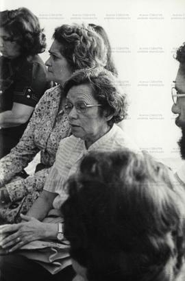 [Reunião de familiares de desaparecidos políticos integrantes do Comitê Brasileiro pela Anistia (CBA) (São Paulo-SP, 9 jan. 1978).] / Crédito: Ennio Brauns Filho.