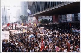 Ato de 1o. de Maio na Av. Paulista (São Paulo-SP, 1 mai. 2000). / Crédito: Autoria desconhecida