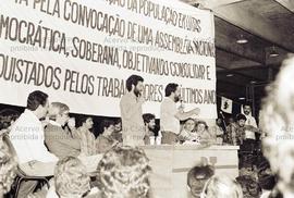 Ato do PT pela instituição da Assembleia Nacional Constituinte (São Paulo-SP, 1985). Crédito: Ver...