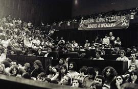Congresso dos Educadores do PT (Rio Grande do Sul, 1982). Crédito: Vera Jursys
