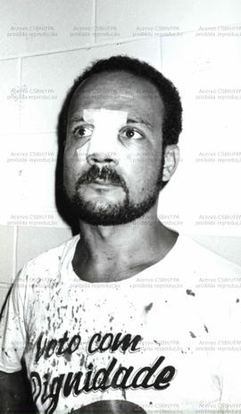 Retrato de Carlos Alberto Savariz, metalúrgico ferido em confronto durante [assembleia de eleiçõe...