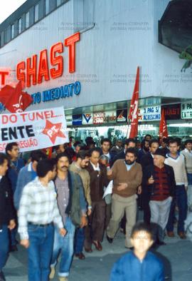 Caminhada da candidatura “Lula Presidente” (PT) nas eleições de 1989 (Osasco-SP, 02 ago. 1989). / Crédito: Autoria desconhecida