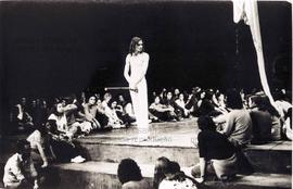 Evento não identificado [Reprodução de imagens históricas do Teatro Oficina?] (São Paulo-SP, data...