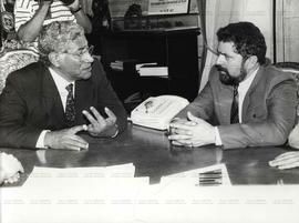 Encontro de Lula com o governador Alceu Collares (PDT) (Porto Alegre-RS, [1992-1994?]). / Crédito: Autoria desconhecida