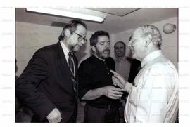 Reunião de Lula com Leonel Brizola na sede do PDT (Rio de Janeiro-RJ, 5 set. 1995). / Crédito: Patrícia Santos/Folha Imagem.