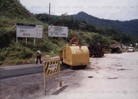 Recuperação da Estrada Rio-Santos na gestão do PT (Angra dos Reis-RJ, Data desconhecida). / Crédito: Autoria desconhecida