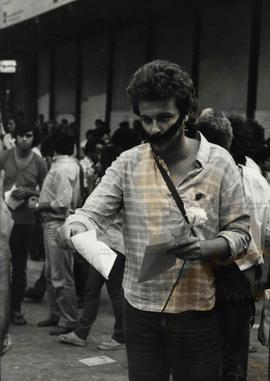[Caminhada do PT pela Liberdade, na Praça Sete, nas eleições de 1982 (Belo Horizonte-MG, 2 set. 1...
