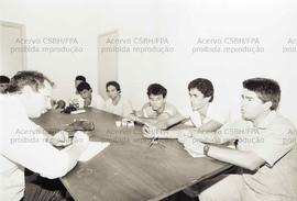 Entrevista concedida por diretores do Sindicato dos Metalúrgicos de São José dos Campos (São José dos Campos-SP, 1986). Crédito: Vera Jursys