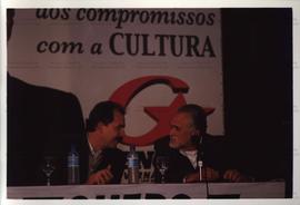 Ato de profissionais da cultura em apoio à candidatura “Genoino Governador” (PT), no Teatro Tuca/...