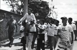 Boca de urna da campanha Patrus Ananias prefeito no bairro Barreiro nas eleições de 1992 (Belo Horizonte-MG, ago. 1992). / Crédito: Cecília Pedersoli.