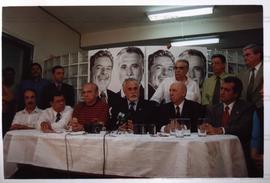 Entrevista coletiva à imprensa concedida pela candidatura “Genoino Governador” (PT), na sede do PT-SP, nas eleições de 2002 (São Paulo-SP, 2002) / Crédito: Cesar Hideiti Ogata