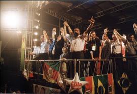 Comício da candidatura &quot;Lula Presidente&quot; (PT) nas eleições de 2002 (Rio Grande do Sul, 2002) / Crédito: Autoria desconhecida