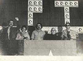 Ato das campanhas de Olívio Dutra e Raul Pont nas eleições de 1982 (Rio Grande do Sul, 1982). / Crédito: Autoria desconhecida.