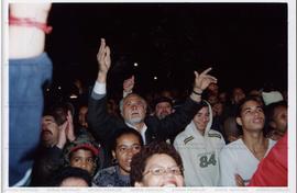 Evento não identificado [José Genoino (PT) nas eleições de 2002] (Local desconhecido, 2002) / Crédito: Cesar Hideiti Ogata