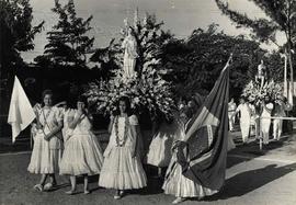 Procissão da Umbanda em homenagem a São Jorge no domingo de Páscoa (Rio de Janeiro, 18 abr. 1976)...