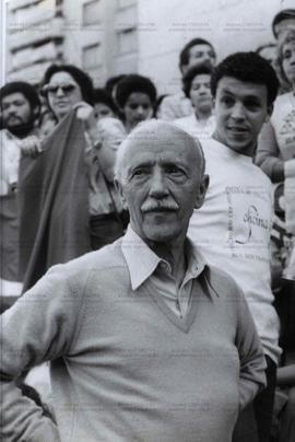 Comício na praça da Sé pelas Diretas, promovido pelo PT em antecipação à eleição presidencial (São Paulo, 1987). / Crédito: Januário F. Silva