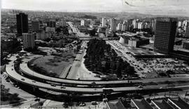 Estrutura urbana (Santo André-SP, [1990?]). / Crédito: Fernando Ferreira.
